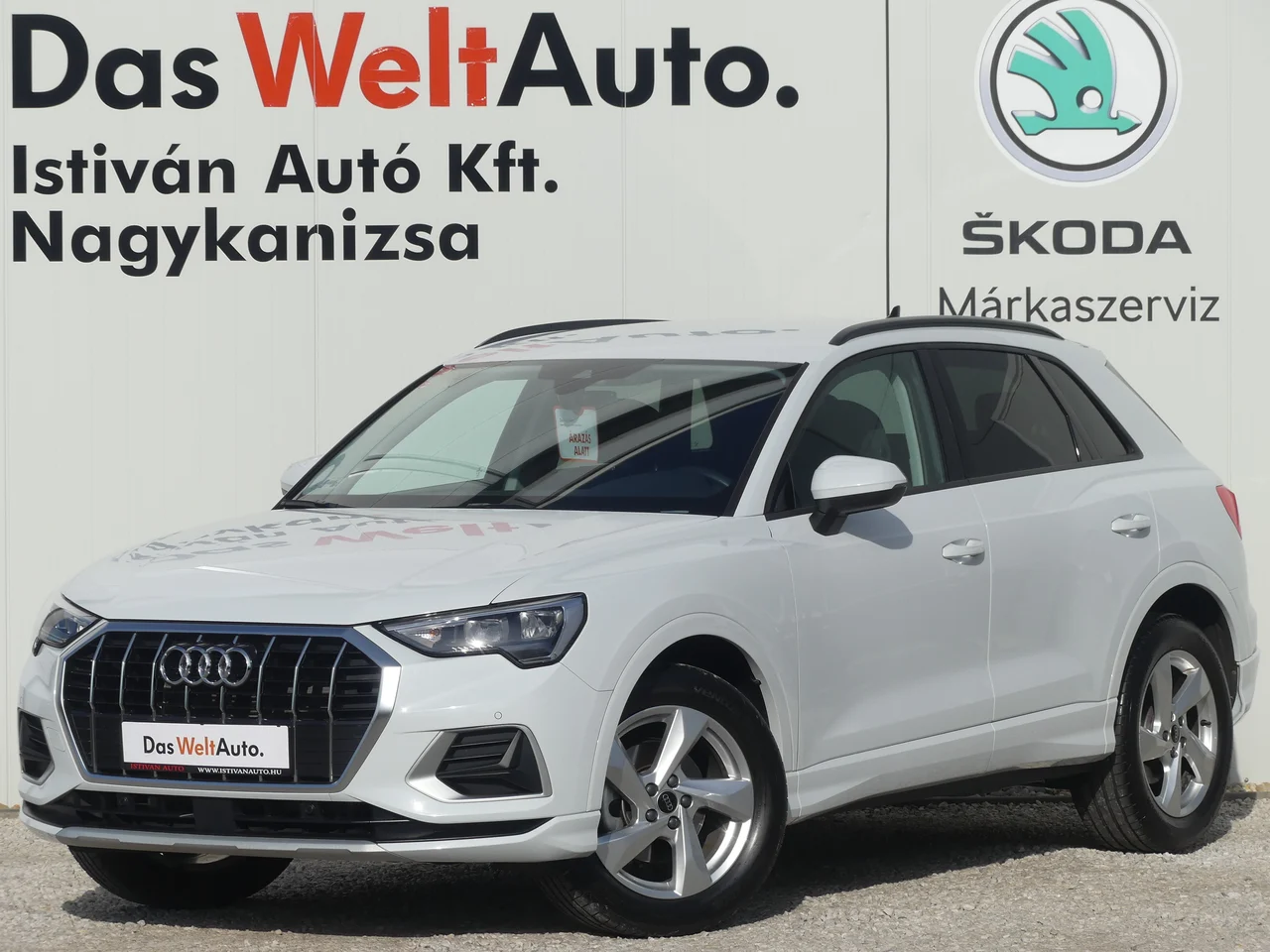 Audi Q3 1,5 110 kW TFSI automata évjárat 2024, Gleccserfehér metál, 28 570 km, Magyarország — fotó 1