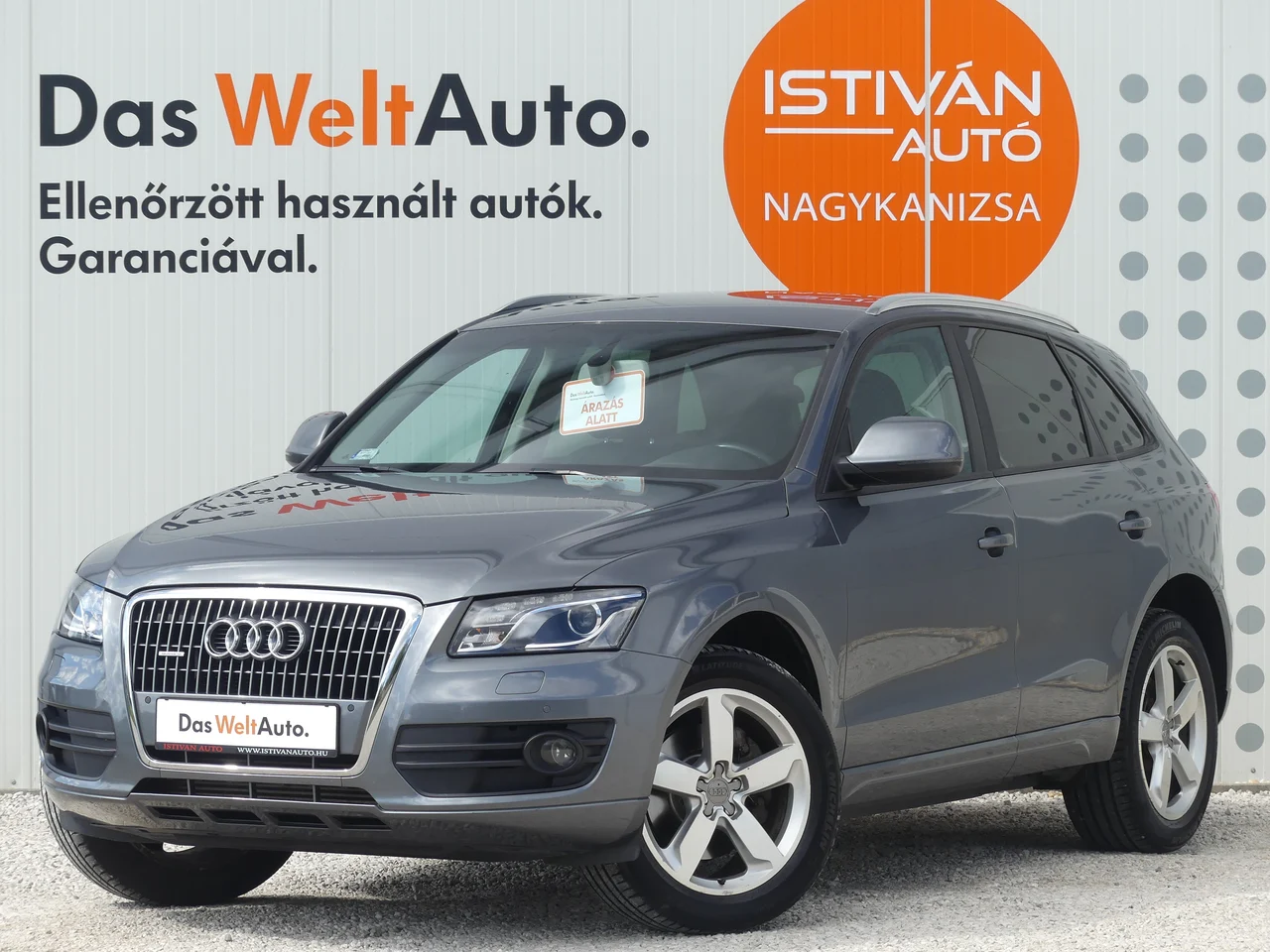 Audi Q5 4x4 3,0 TDI 176 kW automata évjárat 2011, Monszunszürke metál, 272 001 km, Magyarország — fotó 1