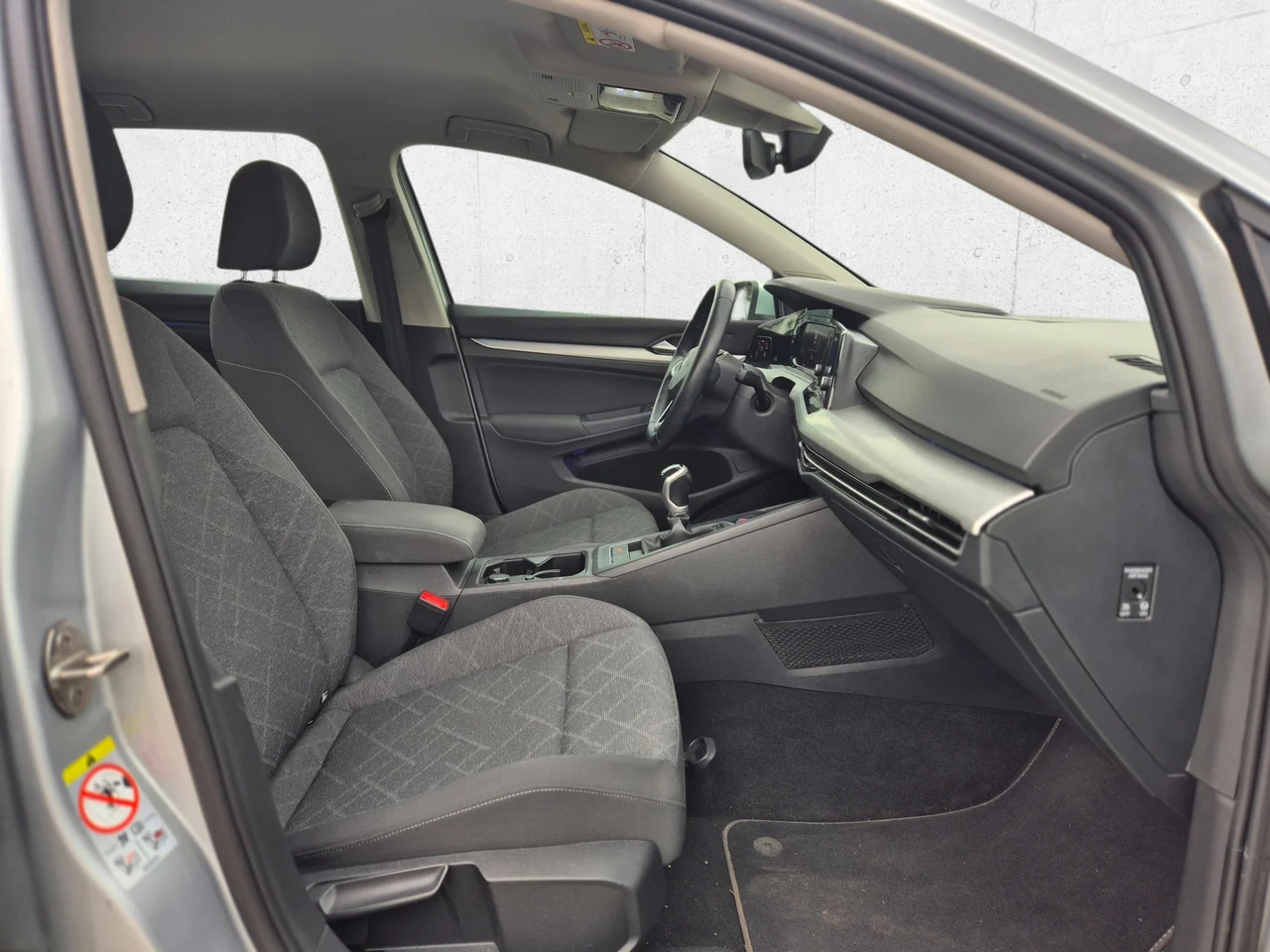 Volkswagen Golf 2,0 TDI 85 kW évjárat 2021, Reflexezüst metál, 194 325 km, Magyarország — fotó 11 / 12