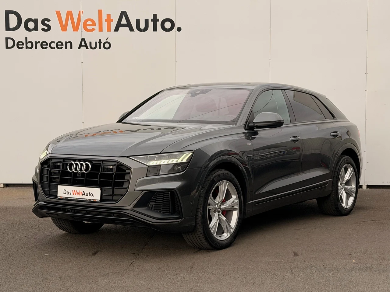 Audi Q8 4x4 3,0 210 kW TDI tiptronic évjárat 2018, Daytona-szürke gyöngyház, 179 707 km, Magyarország — fotó 1 | AMOTOR Audi Q8 4x4 3,0 210 kW TDI tiptronic évjárat 2018, Daytona-szürke gyöngyház, 179 707 km, Magyarország — fotó 1