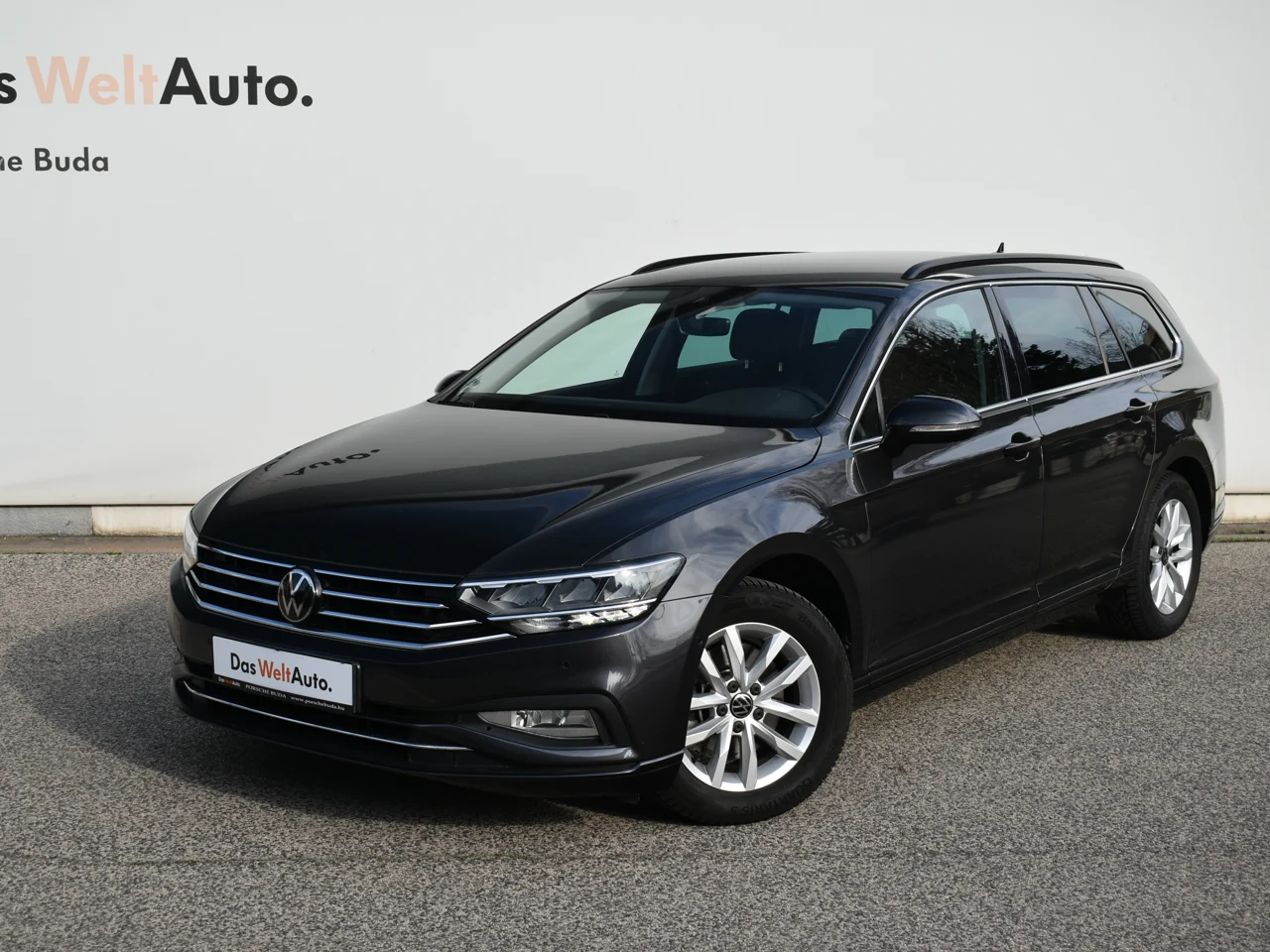 Volkswagen Passat 2,0 TDI 110 kW DSG évjárat 2023, szürke, 74 814 km, Magyarország — fotó 1