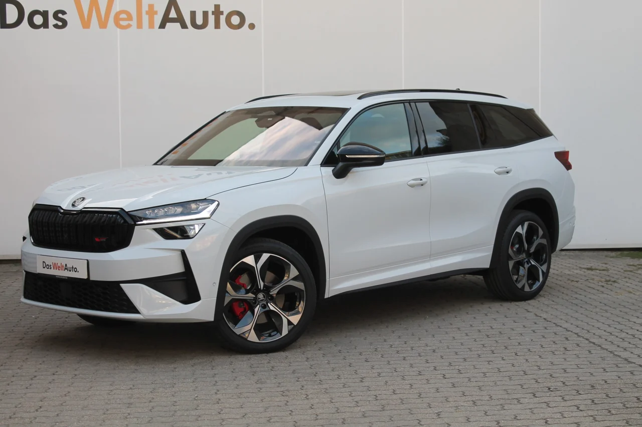 Skoda Kodiaq 4x4 2,0 TSI 195 kW DSG évjárat 2026, Holdfehér metál, 2000 km, Magyarország — fotó 1