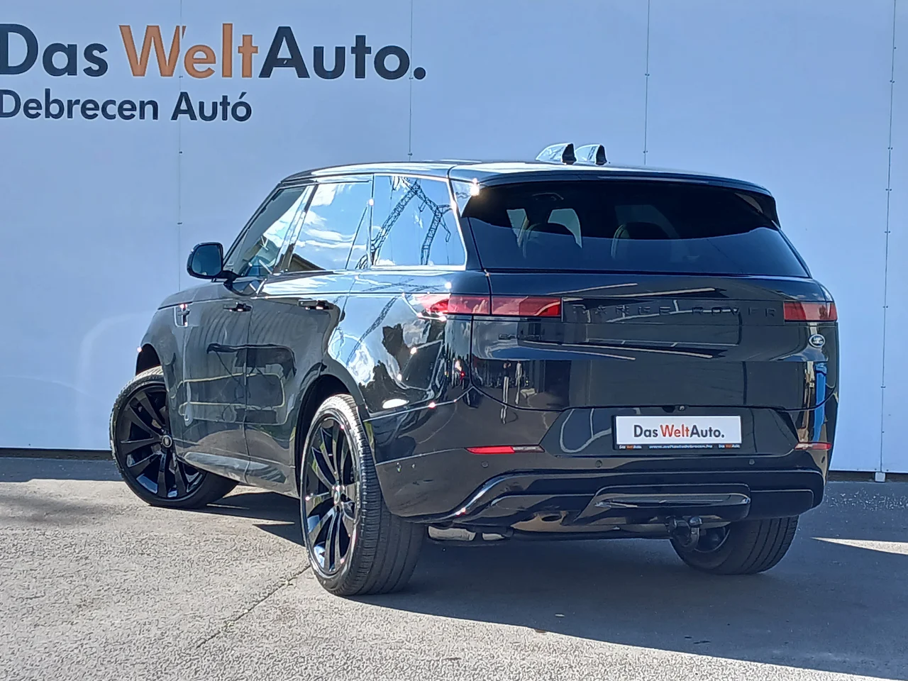 Land Rover Range Sport 4x4 3,0 258 kW automata évjárat 2023, fekete - metál, 35 429 km, Magyarország — fotó 4 / 12