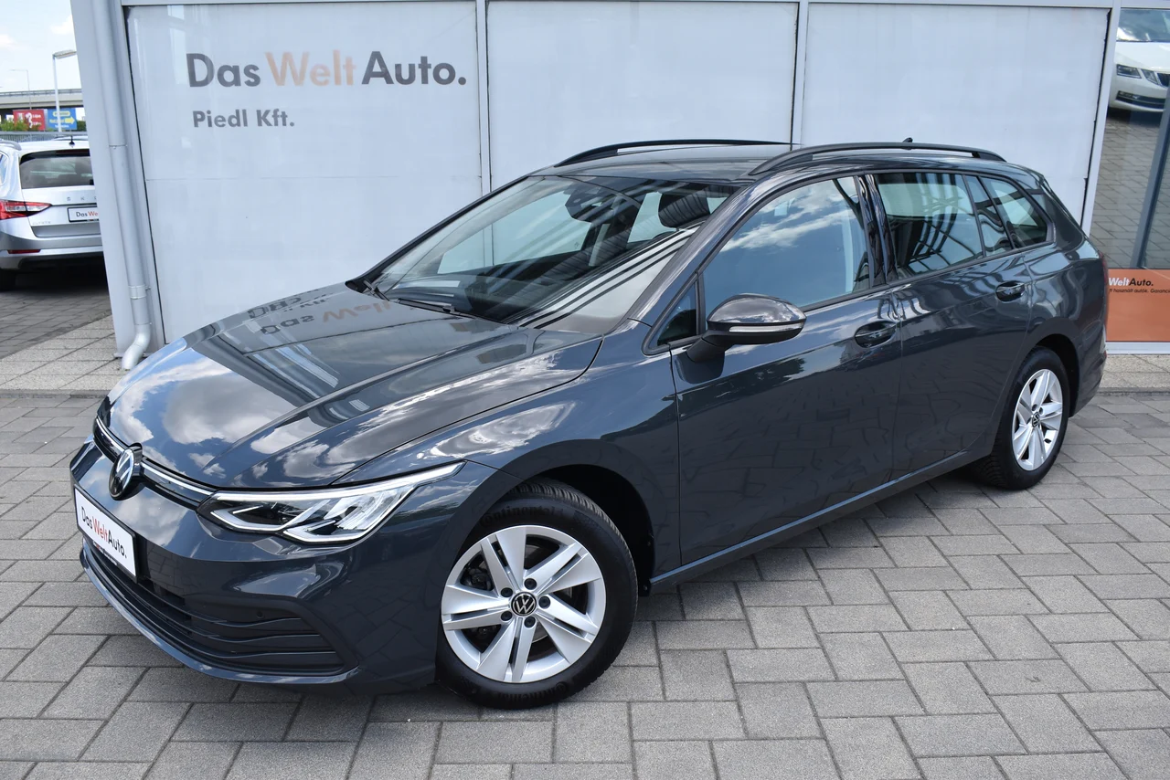 Volkswagen Golf 1,5 110 kW DSG évjárat 2023, szürke, 89 822 km, Magyarország — fotó 1