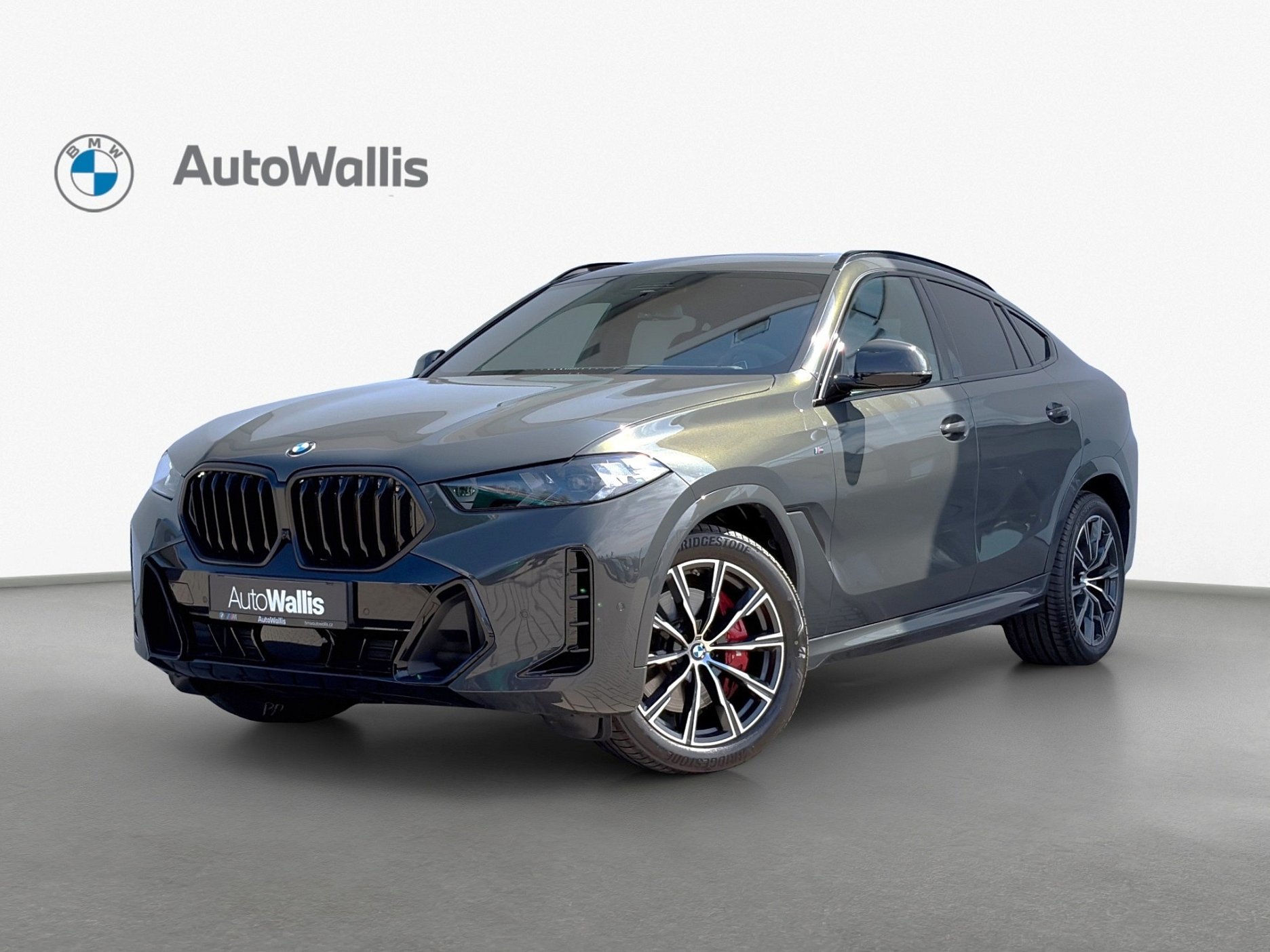 BMW x6 340 kW automata, 10 000 km, Csehország — fotó 1