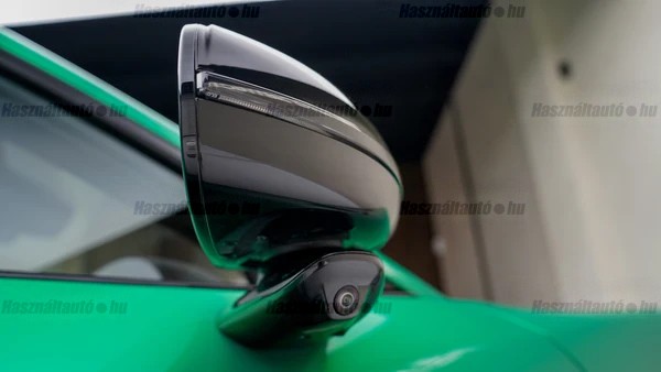Xiaomi YU7 508 kW automata évjárat 2025, 11 500 km, Szlovákia — fotó 7 / 38