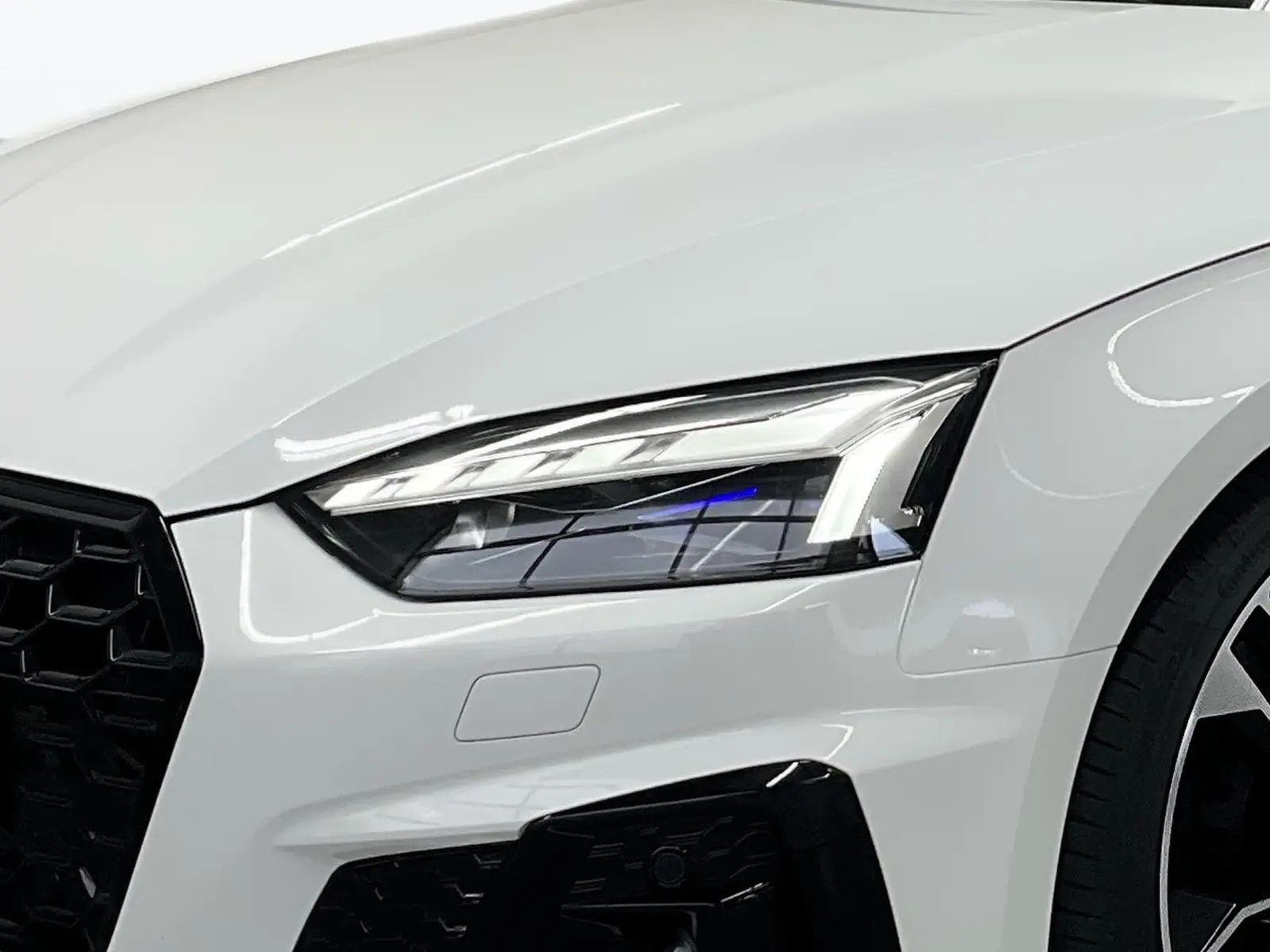 Audi S5 4x4 3,0 251 kW automata évjárat 2023, fehér, 53 090 km, Németország — fotó 6 / 22