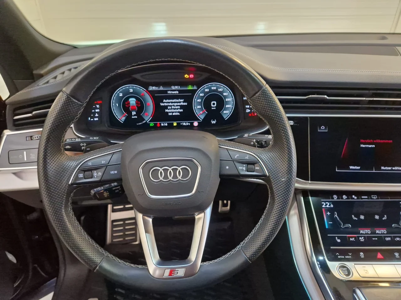 Audi Q8 4x4 3,0 210 kW TDI automata évjárat 2022, mythosschwarz metallic, 68 520 km, Ausztria — fotó 15 / 19