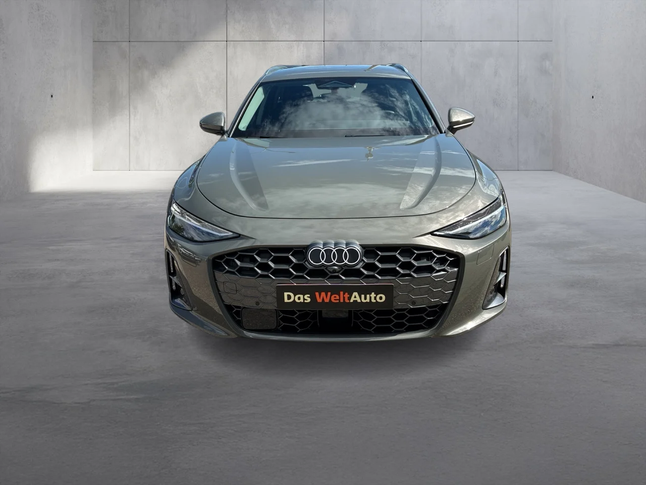 Audi A6 2,0 150 kW TDI automata évjárat 2025, Chronosgrau Metallic, 9684 km, Ausztria — fotó 2 / 21