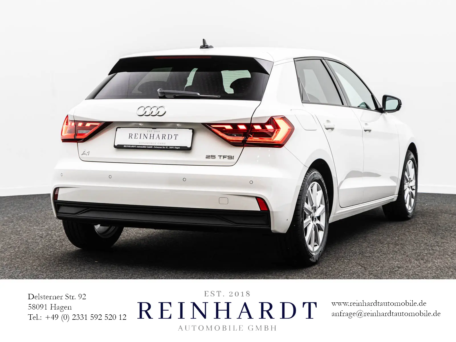 Audi A1 1,0 70 kW manuális évjárat 2024, fehér, 740 km, Németország — fotó 6 / 25