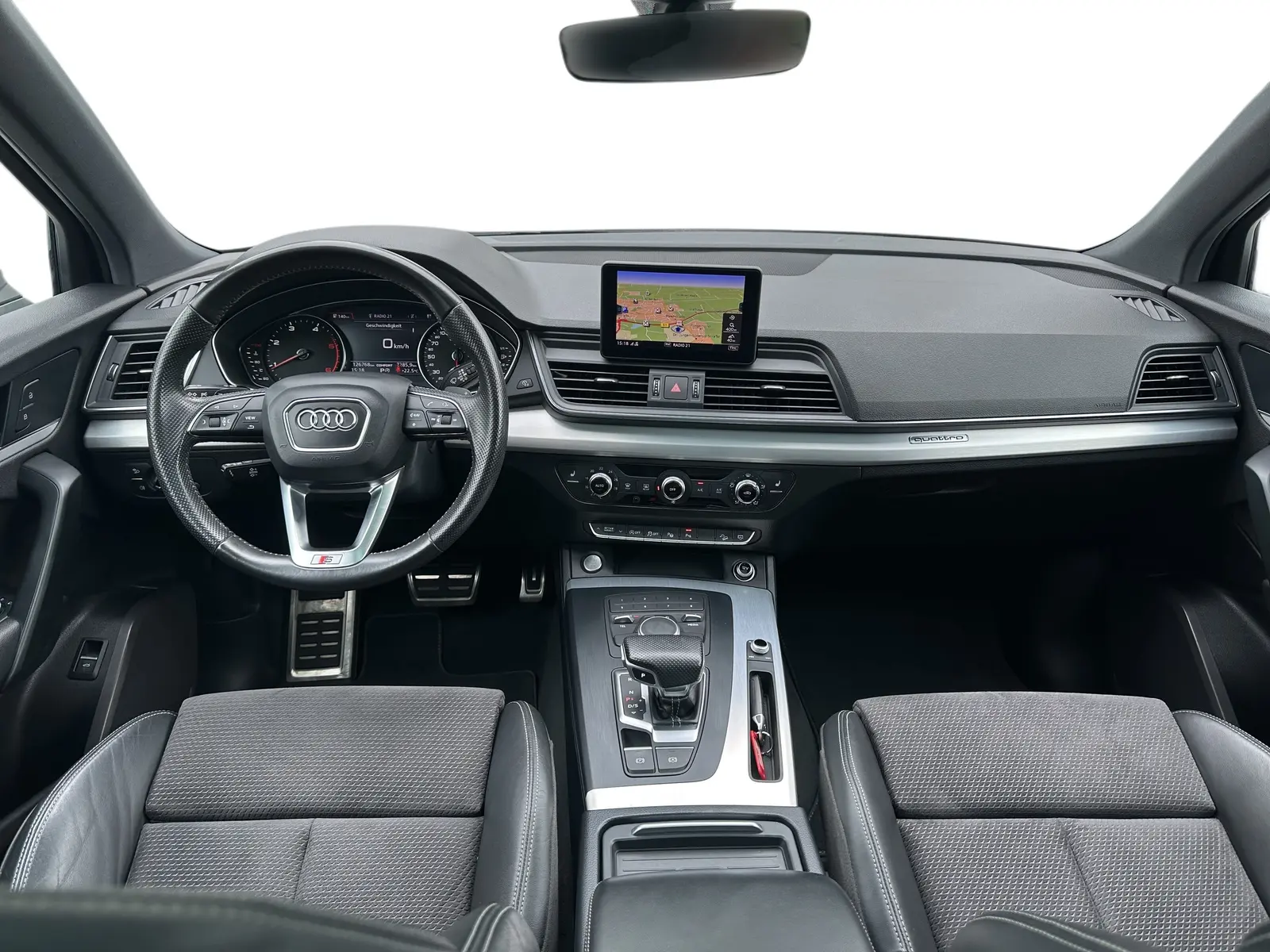 Audi Q5 4x4 2,0 140 kW automata évjárat 2017, fehér, 126 750 km, Németország — fotó 15 / 23