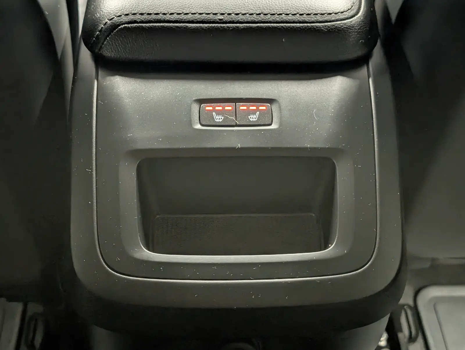 Volvo V60 2,0 140 kW automata évjárat 2020, fehér, 85 650 km, Németország — fotó 13 / 20