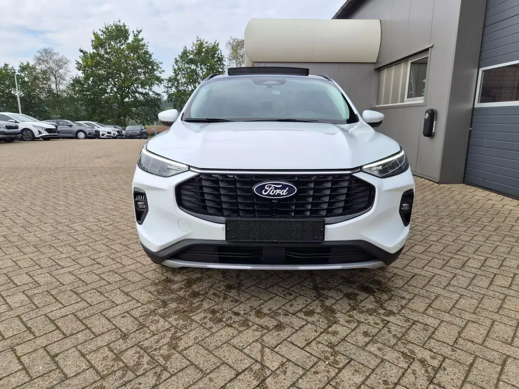 Ford Kuga Titanium 243 LE 2,5 PHEV 178 kW automata évjárat 2026, 2 km, Ausztria — fotó 9 / 60