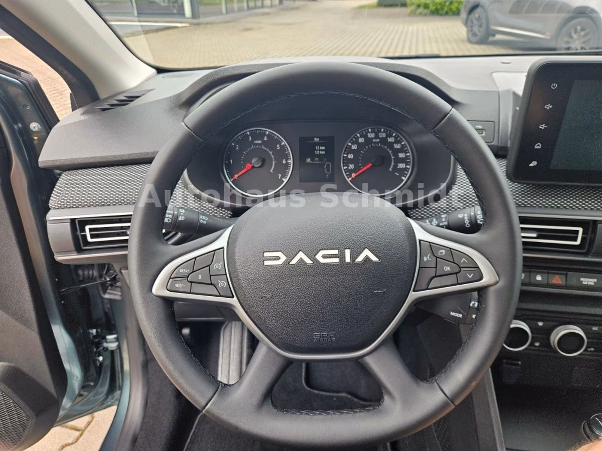 Dacia Sandero Iii Expression évjárat 2025, 100 km, Németország — fotó 13 / 17